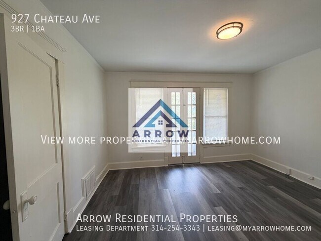 Building Photo - 927 Chateau Ave