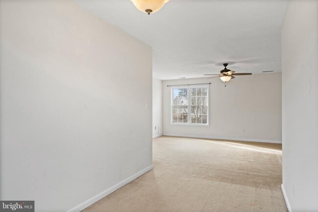 Building Photo - 21443 Hillary Ct