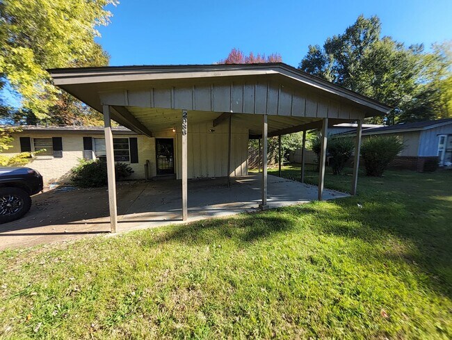 Primary Photo - 2986 Croley Dr