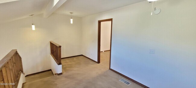 Building Photo - 1828 Lake Ave