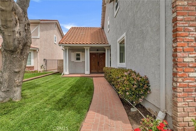 Building Photo - 12160 Crystal Ridge Way