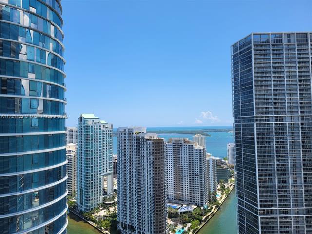 Building Photo - 200 Biscayne Boulevard Way