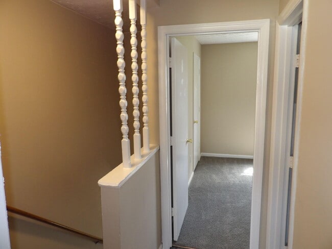 Building Photo - 432 Harrodsburg Ln