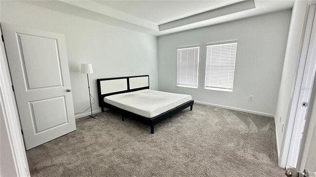 Building Photo - 3255 Laurent Lp