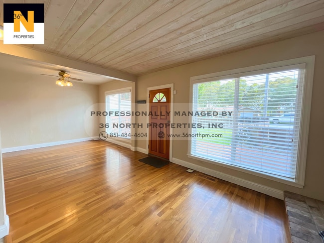 Building Photo - Charming 3- Bedroom Home in Monterey with ...