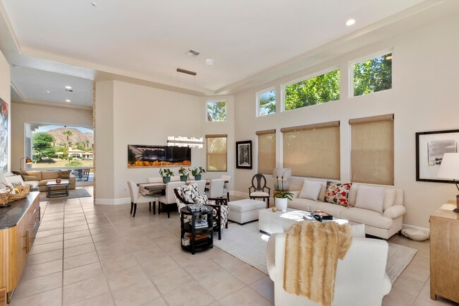 Building Photo - 78688 Cabrillo Way