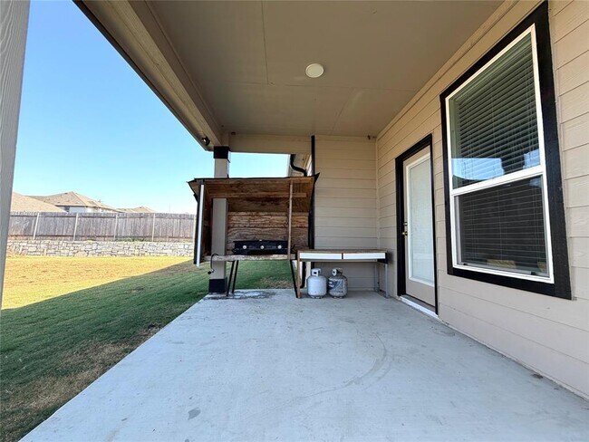 Building Photo - 12508 Karasu Dr