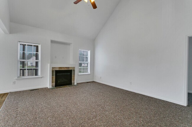 Building Photo - Beautiful 3 Bed/2.5 Bath located in Shingle Landing, Moyock NC