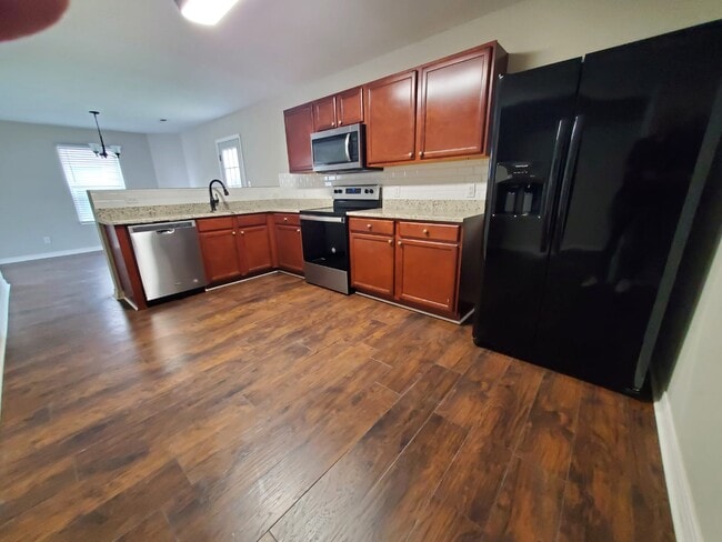 Building Photo - 315 Counter Point Dr