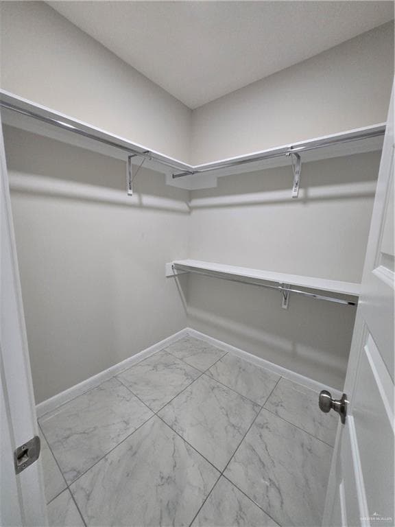 Building Photo - 15 W Woodson Dr