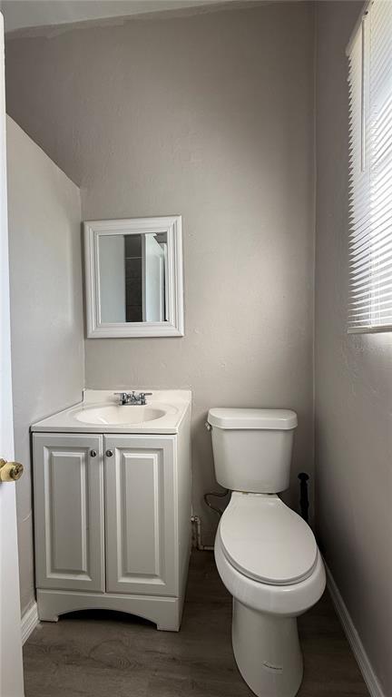 Building Photo - 7383 Waverly Rd