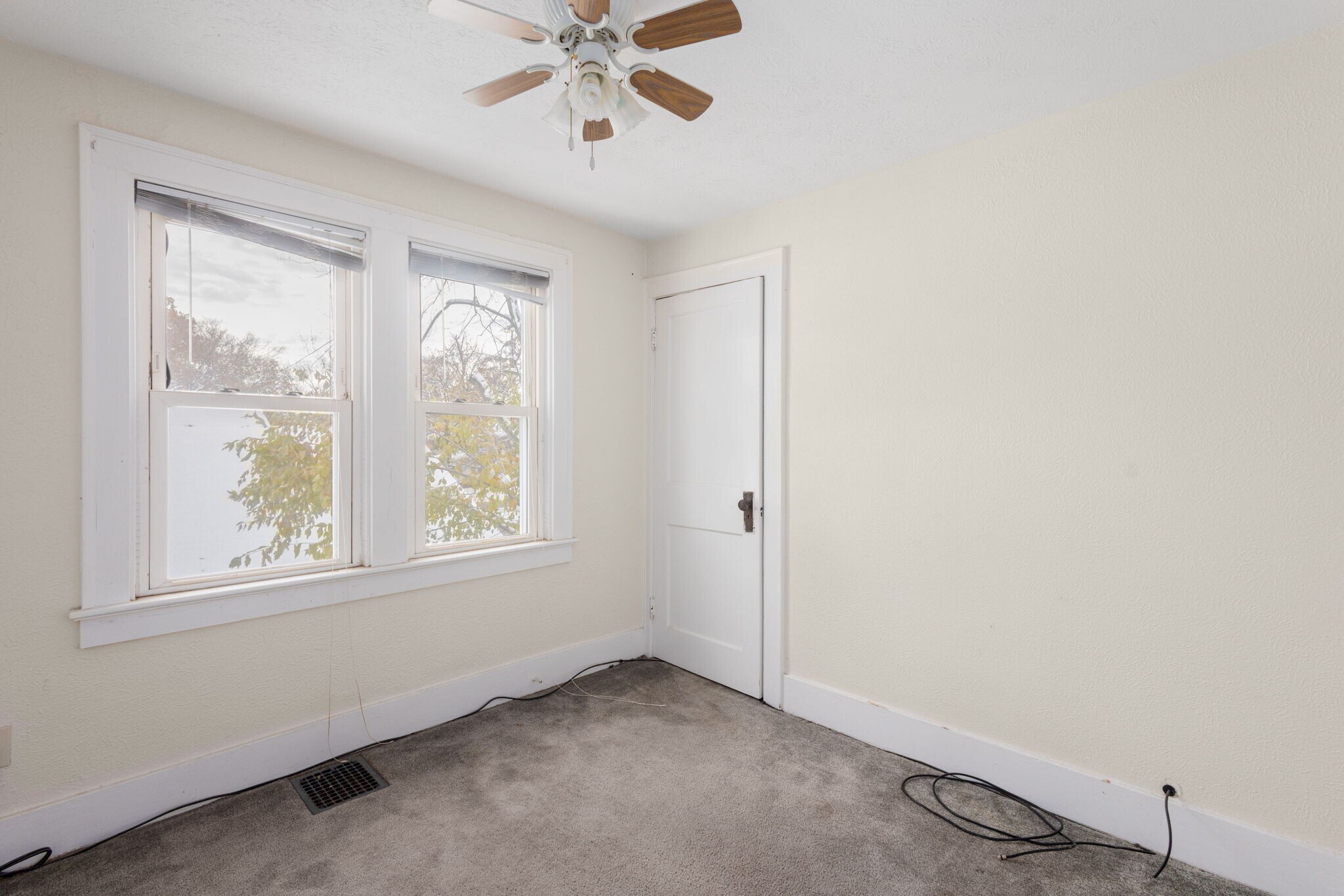 Building Photo - 742 S 23rd St