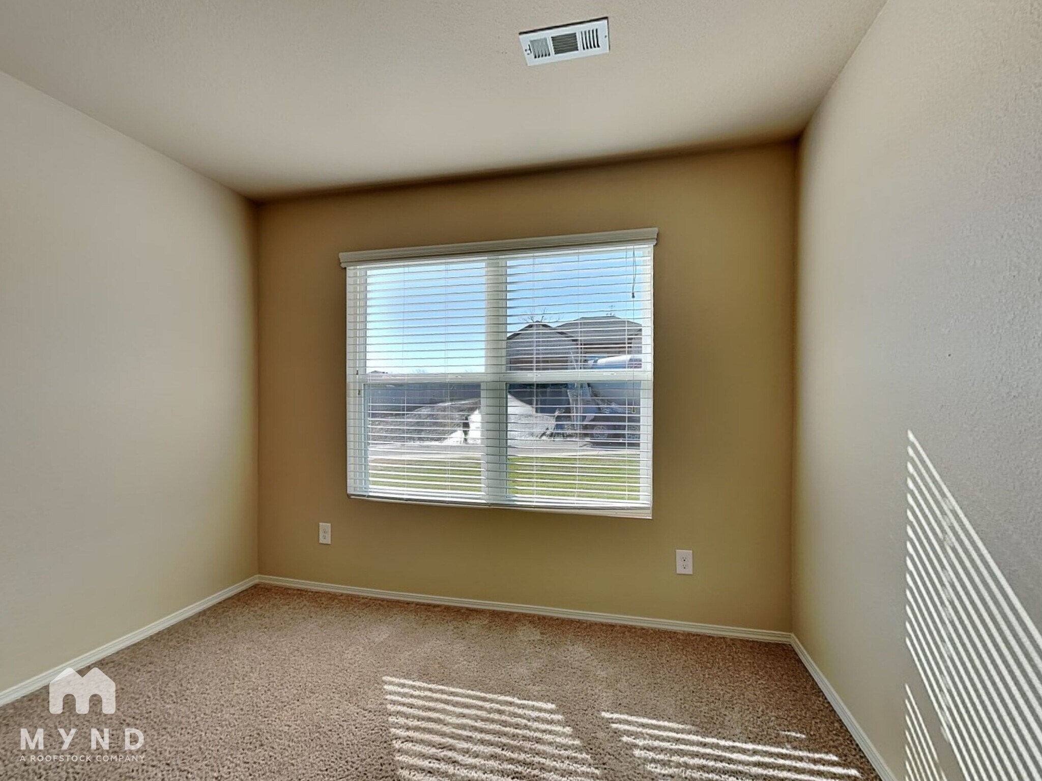Building Photo - 938 Pinehurst Loop