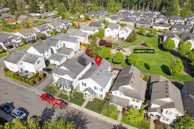 Building Photo - Welcome to this beautiful 3-bedroom, 2.5-b...