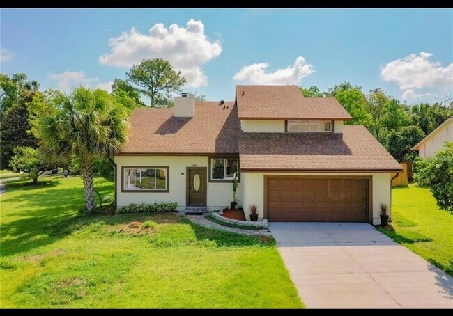 Primary Photo - 401 Woodview Dr