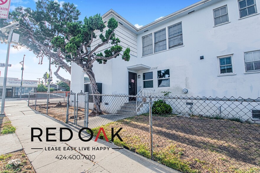 Building Photo - 3525 W 63rd St