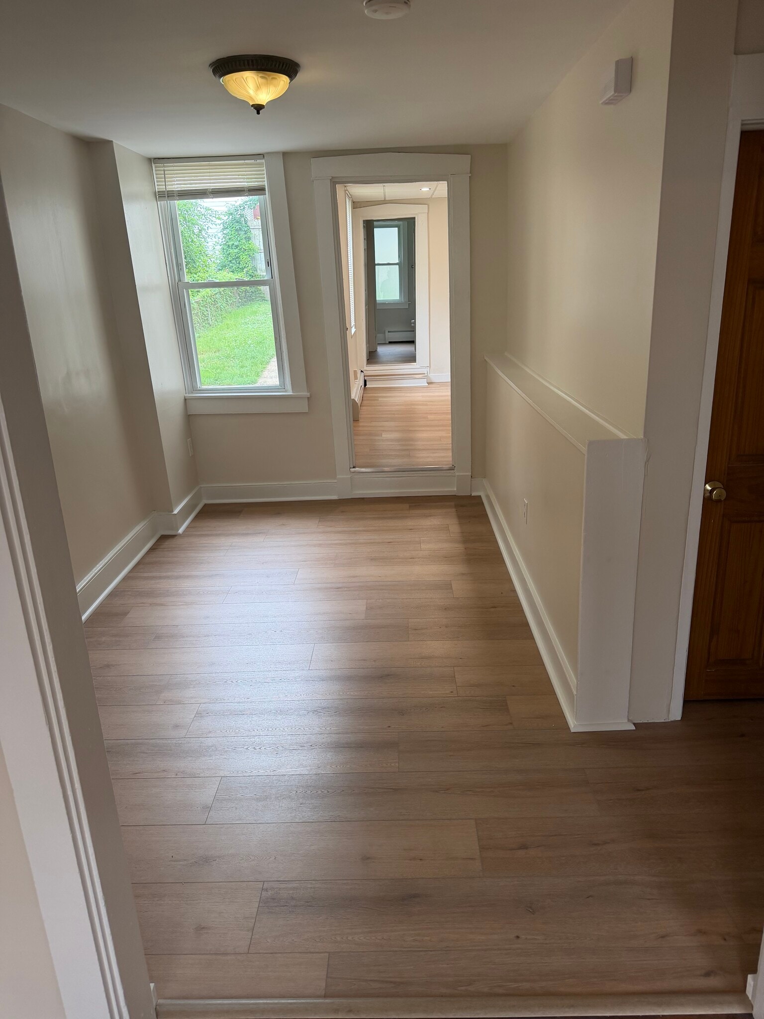 Dining Room - 654 Poplar St