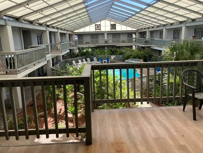 Building Photo - 14825 Windward Dr