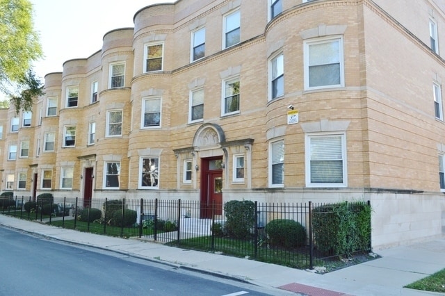 Building Photo - 505 E 44th St