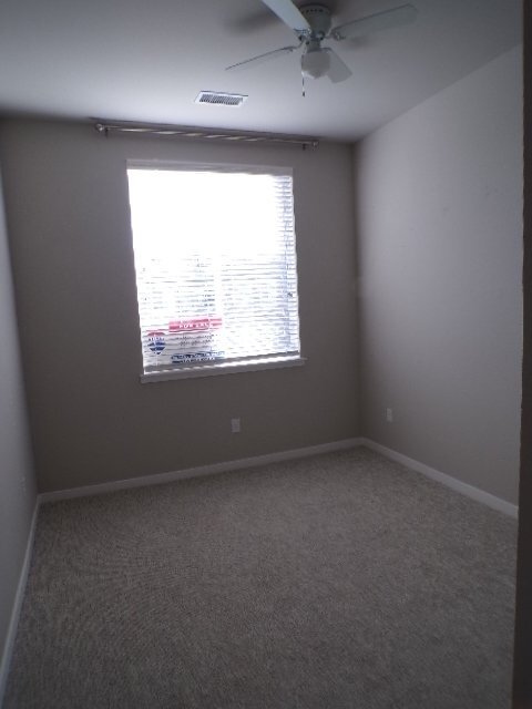 Building Photo - Littleton Village Location - 2 bedroom, 2 ...