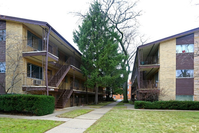 N Central Ave - 6720 N Central Ave