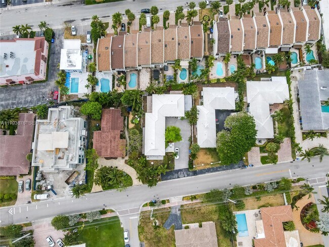 Building Photo - 4512 Sea Grape Dr