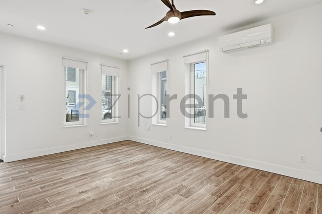 Building Photo - 245 Norwell St