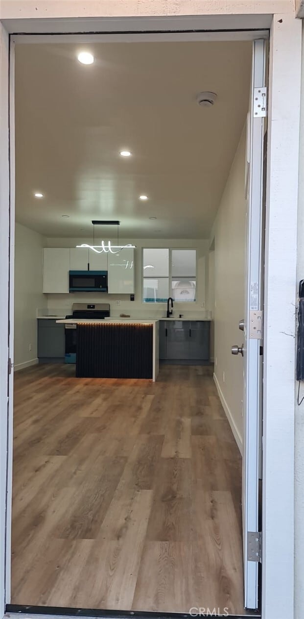 Building Photo - 3030 W 12th St