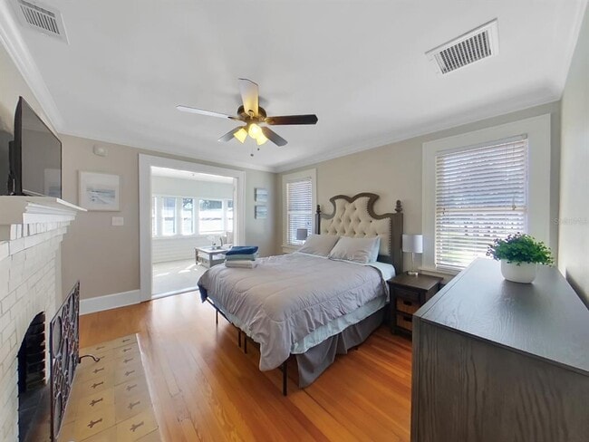 Building Photo - 614 8th St N