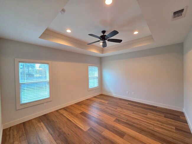 Building Photo - 1821 Lubbock Rd