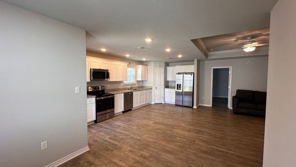 Building Photo - 14221 Sanctuary Trl Dr