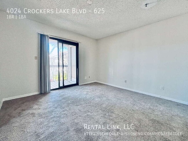 Building Photo - 4024 Crockers Lake Blvd