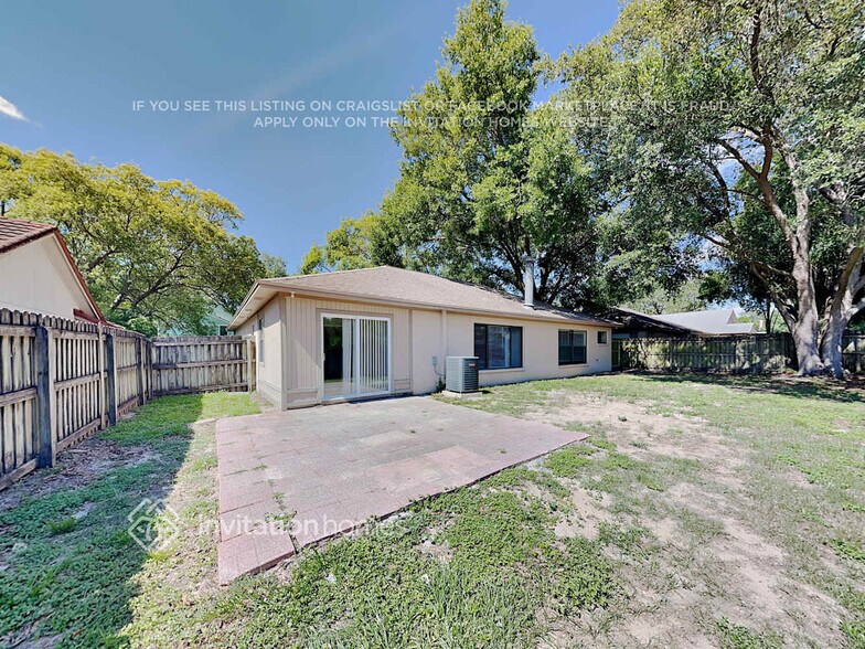Building Photo - 4129 Yellowwood Dr