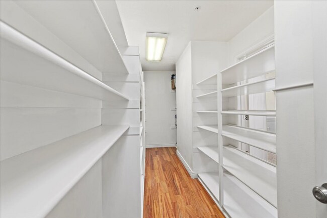 Building Photo - 1676 S Mountain Vw Cir