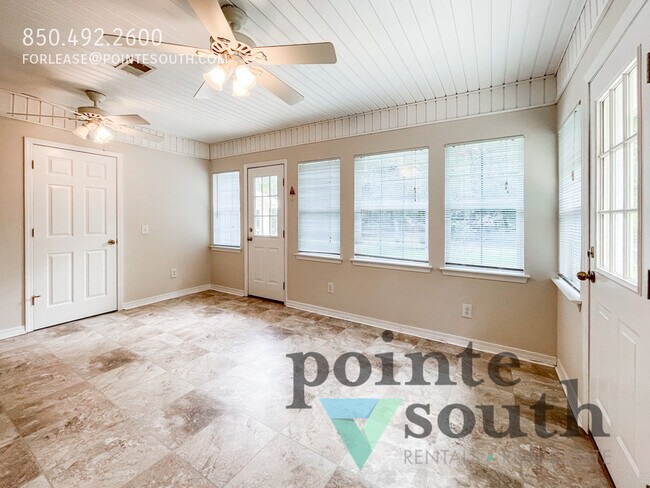 Building Photo - 2533 Jibe Dr