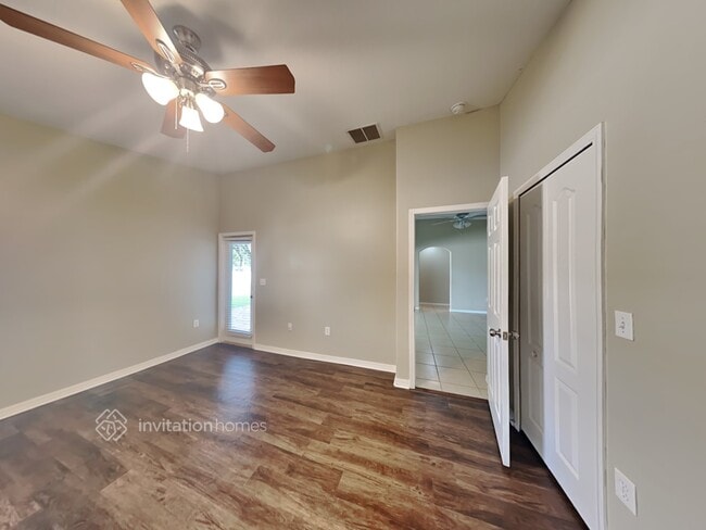 Building Photo - 7237 Twin Cedar Ln