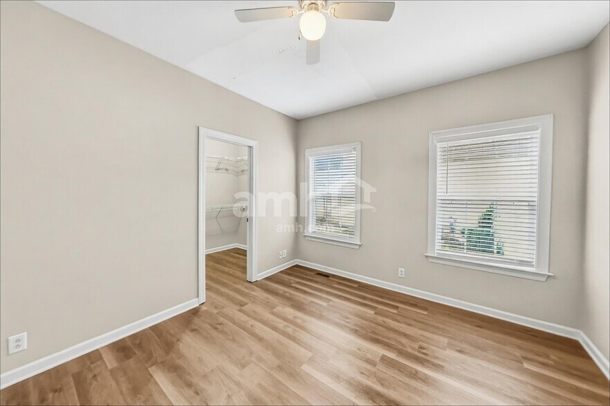 Building Photo - 3006 Stow Xing