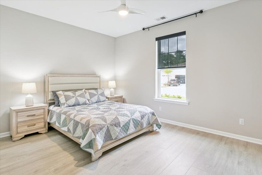 Building Photo - 196 Treasure Past Wy