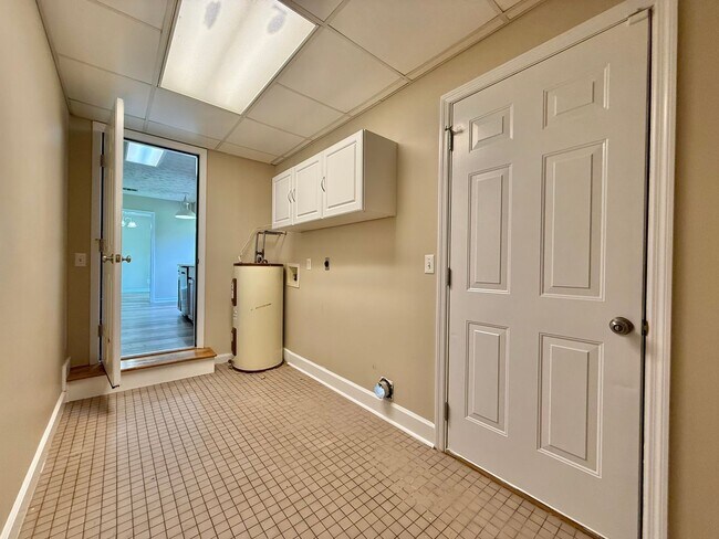 Building Photo - 279 Rice Gate Dr