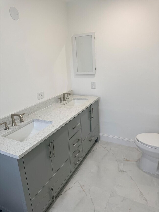 Building Photo - 3380 NW 78th Ave