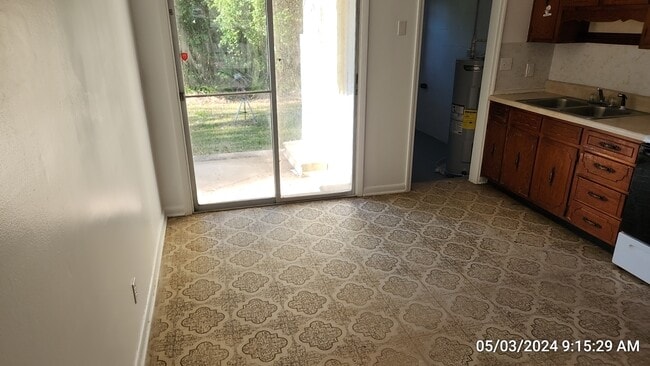 Building Photo - 313 Oleander Dr