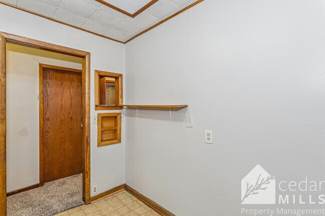 Building Photo - 1723 N Holyoke St