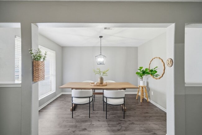 Building Photo - 14422 Leafy Tree Dr