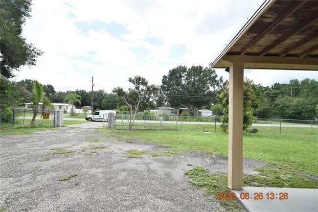 Building Photo - 12106 Waterview Dr
