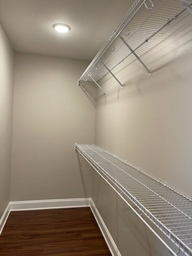 Building Photo - Location & Convenience!!!