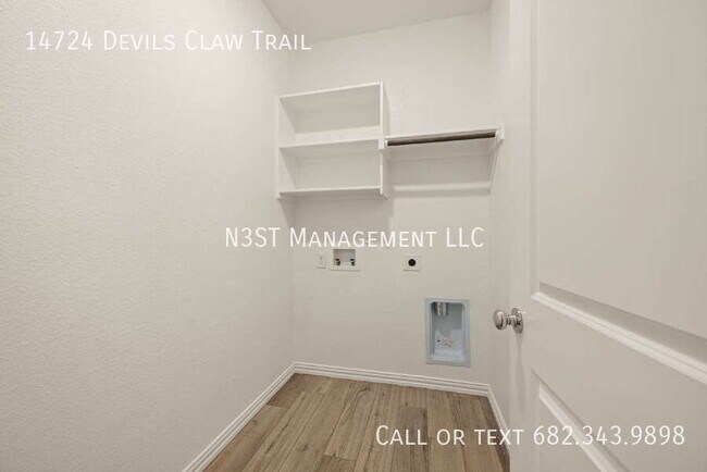Building Photo - 14724 Devils Claw Trl