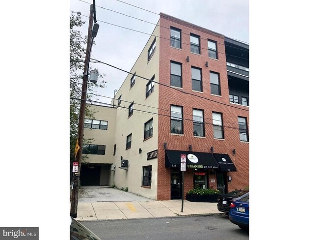 Building Photo - 926 N 3rd St