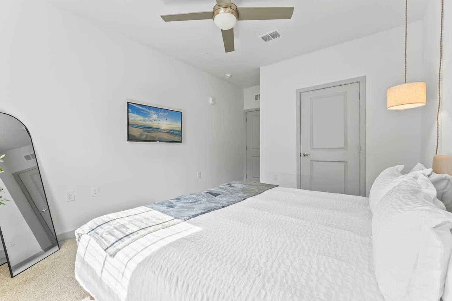 Building Photo - 14531 Star Water Rd