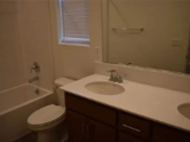 Building Photo - 8177 Oxbow Lndg Lp