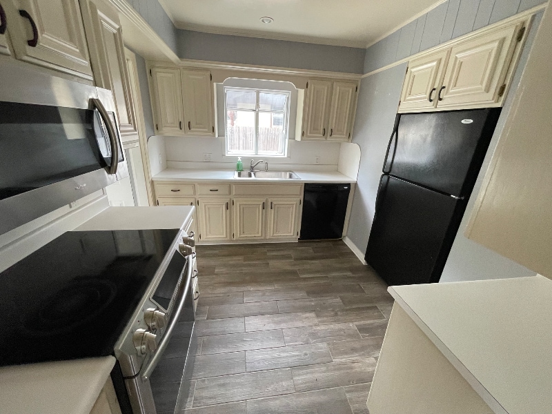 Building Photo - 1631 Andover Ct